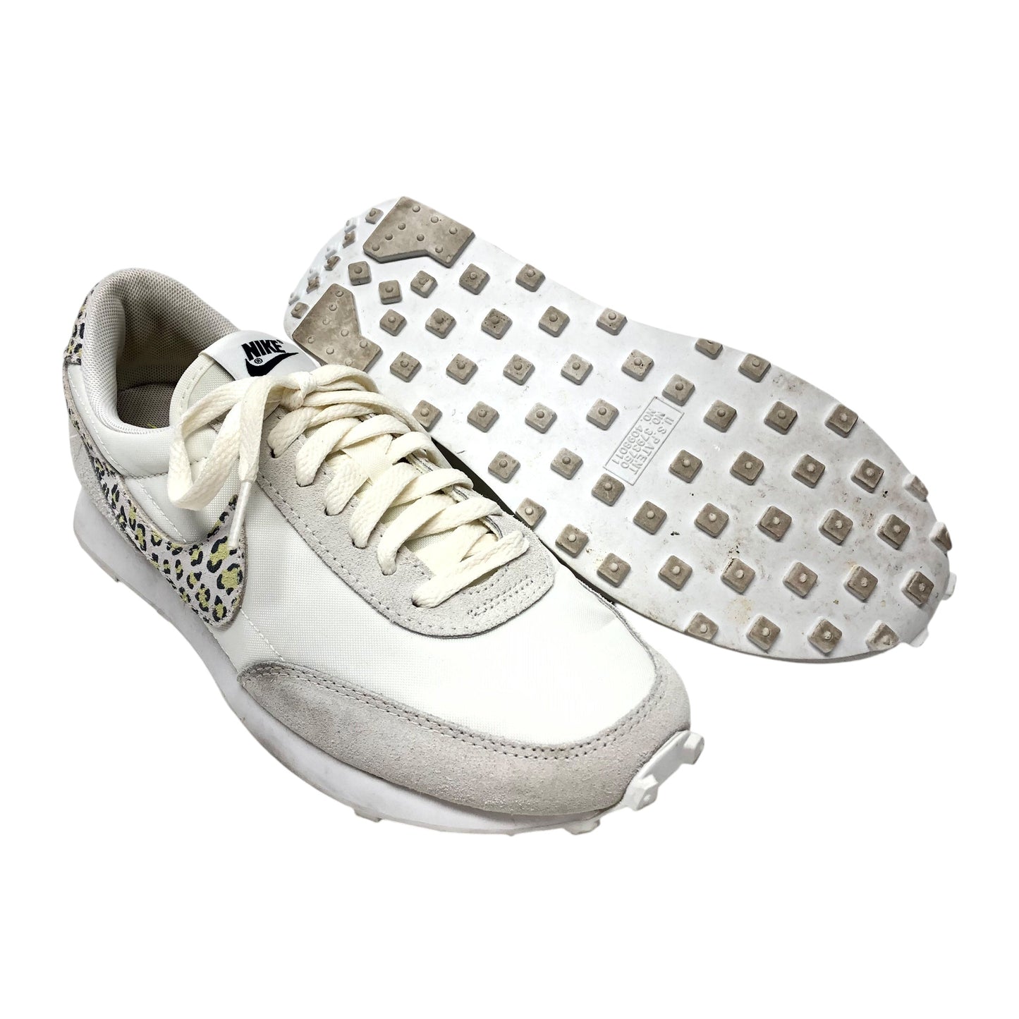 Shoes Athletic By Nike In Cream, Size: 7.5