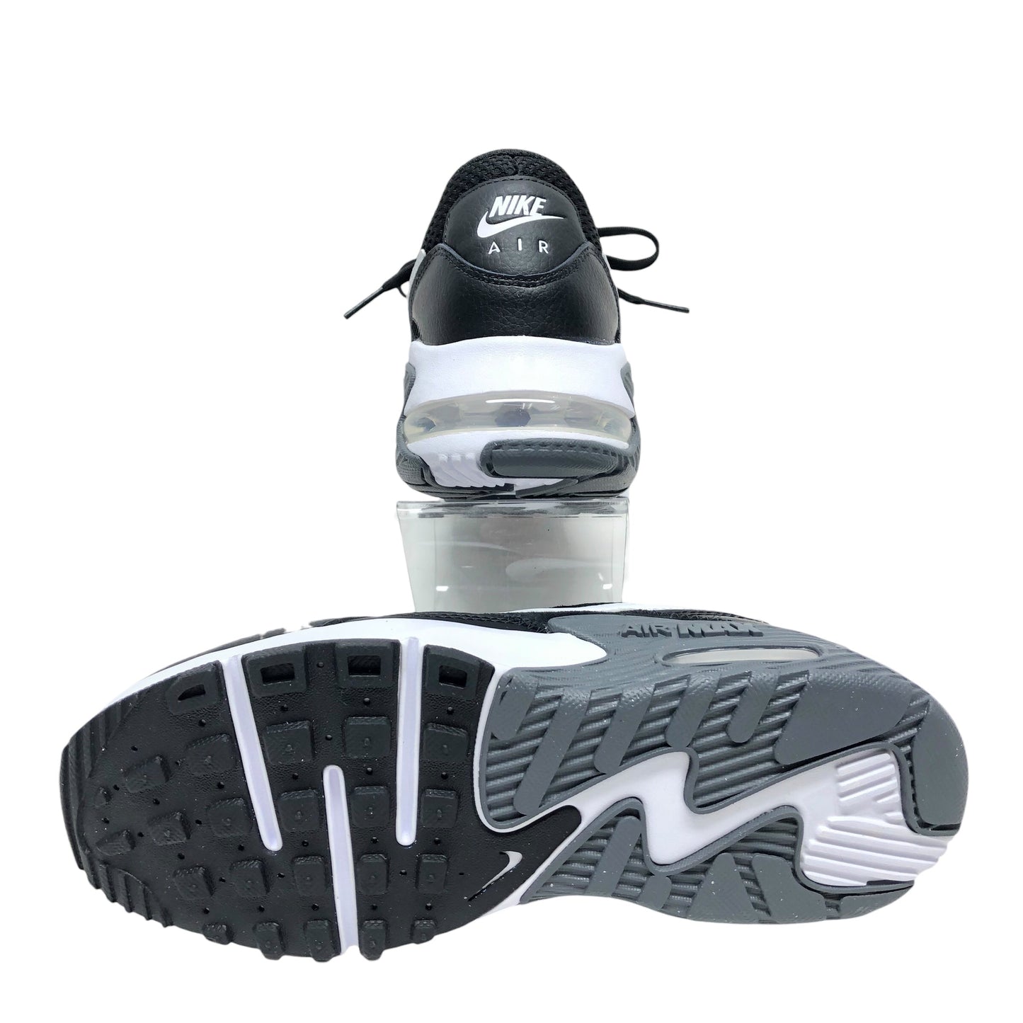 Shoes Sneakers By Nike In Black & White, Size: 7