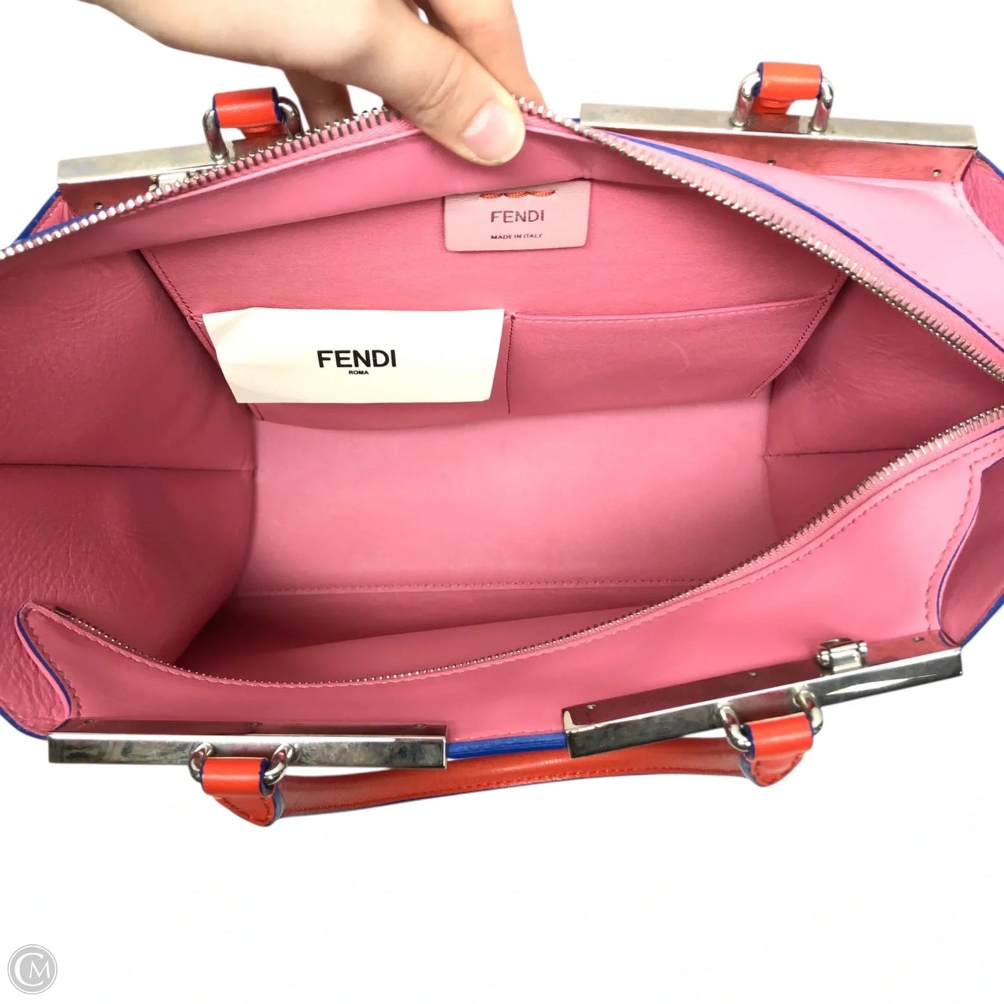 Handbag Luxury Designer By Fendi, Size: Medium