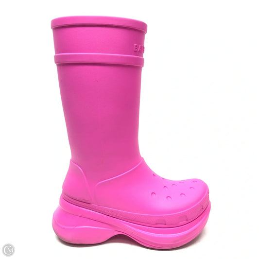 Boots Luxury Designer By Balenciaga In Pink, Size: 7