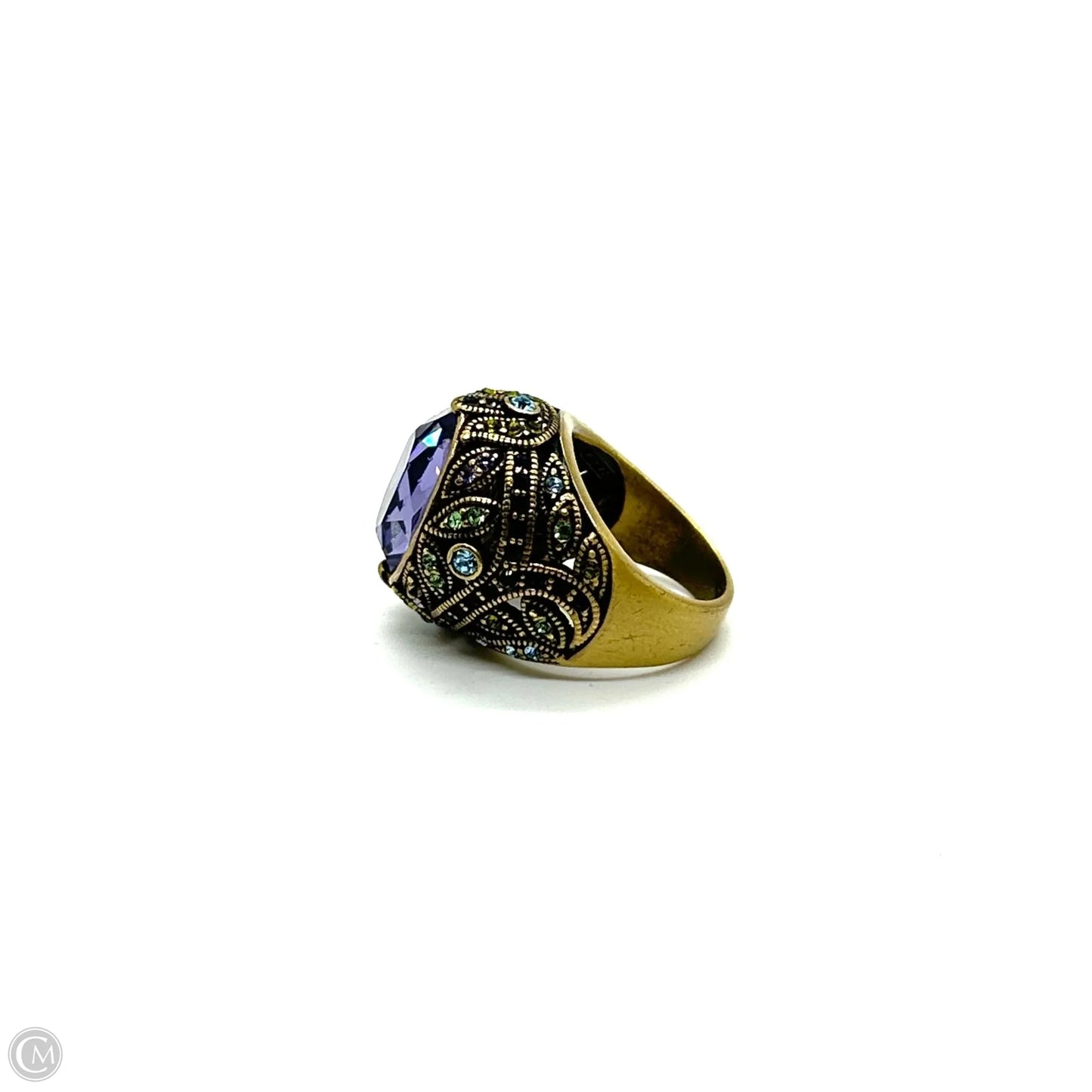 Ring Statement By Heidi Daus