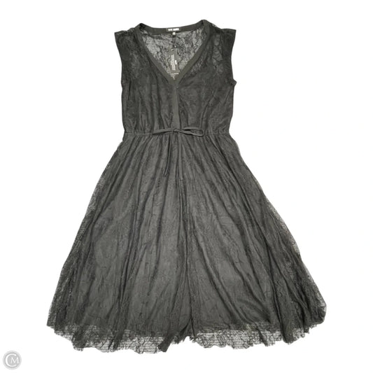 Dress Casual Short By Steve Madden In Black, Size: M