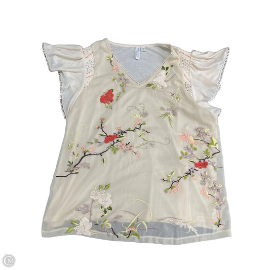 Top Short Sleeve By Cato In Beige, Size: 20