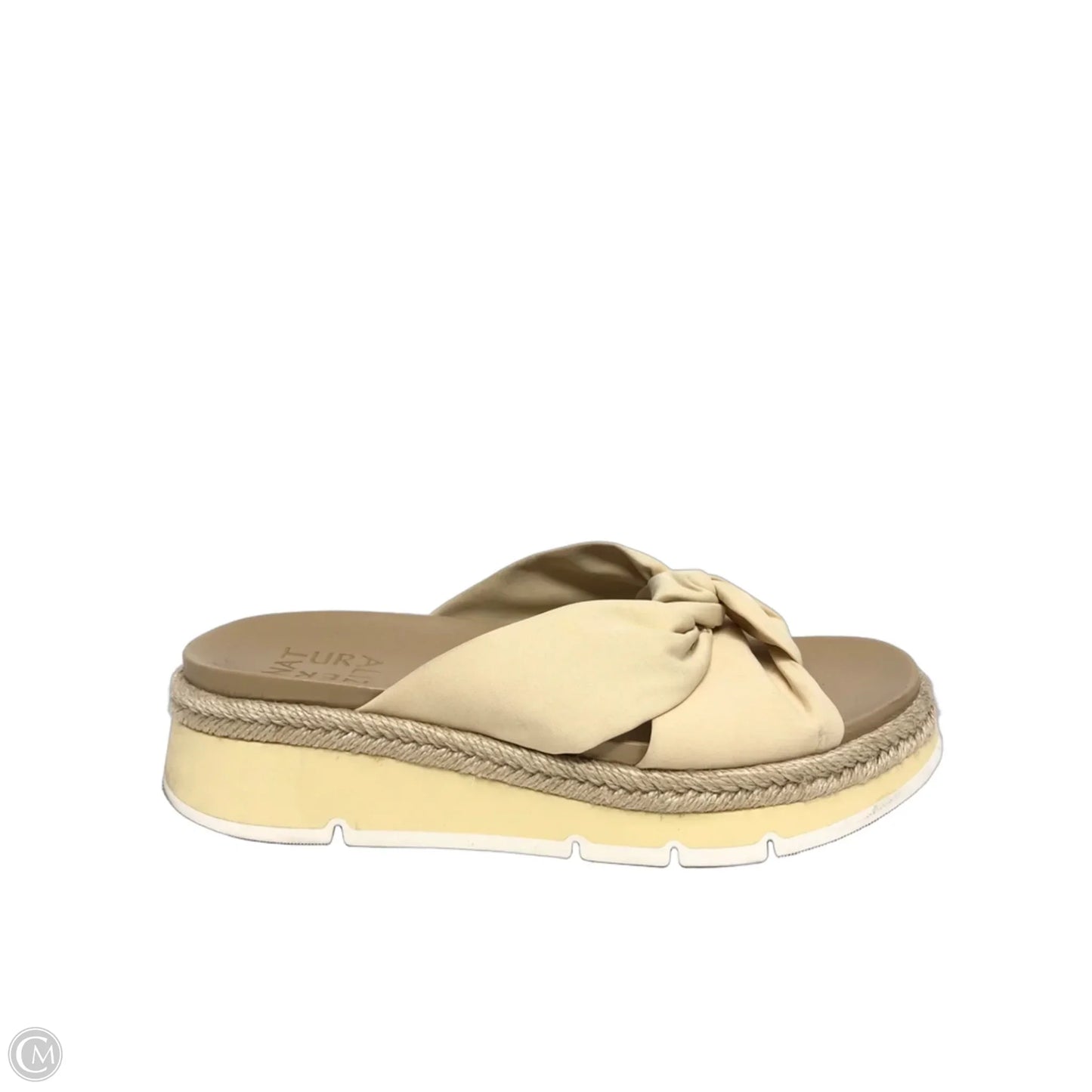 Sandals Flats By Naturalizer In Cream, Size: 6