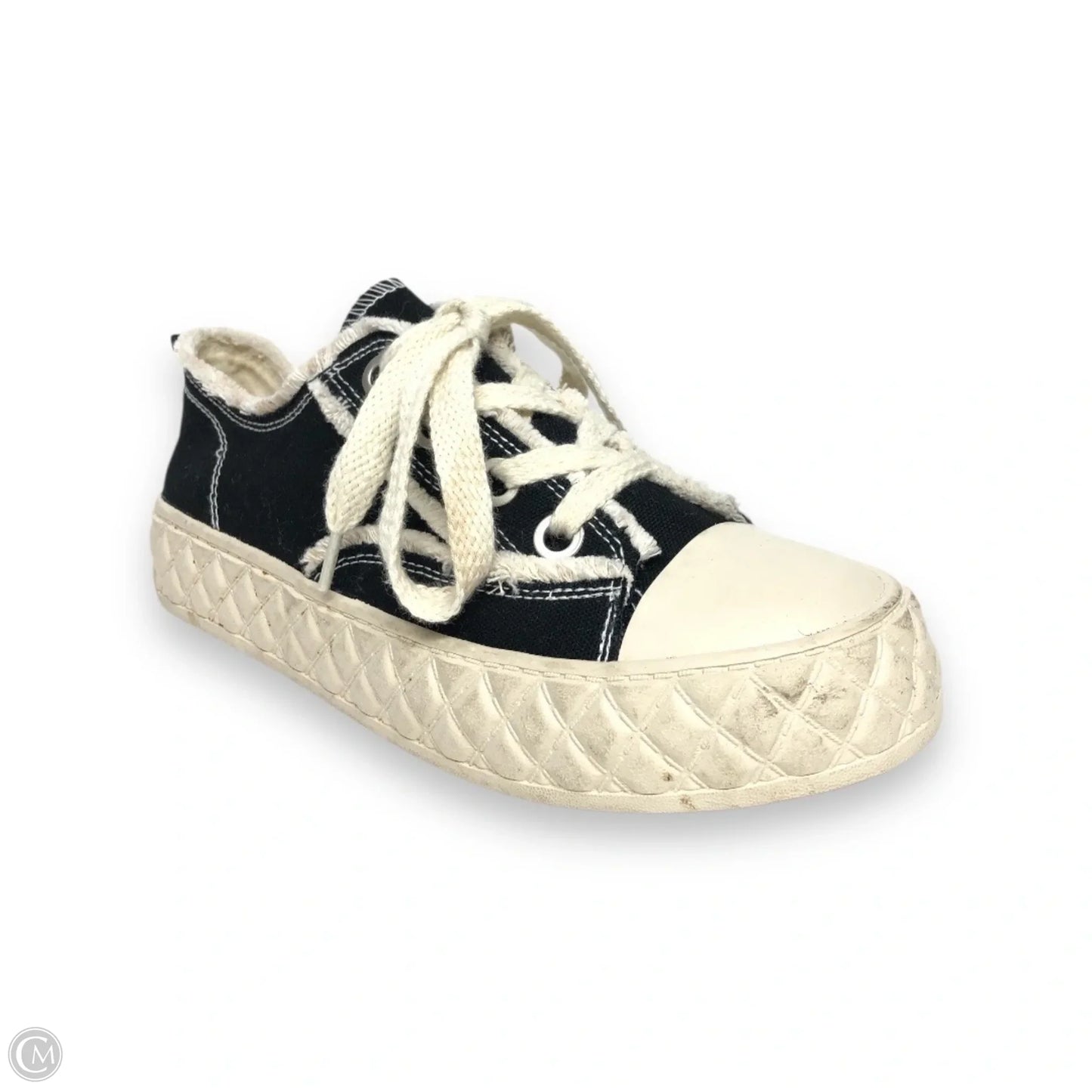 Shoes Sneakers By Clothes Mentor In Black & White, Size: 8