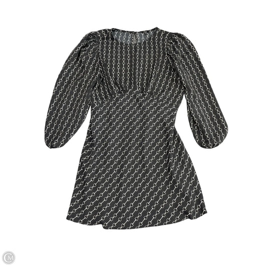 Dress Casual Short By Express In Black & White, Size: L