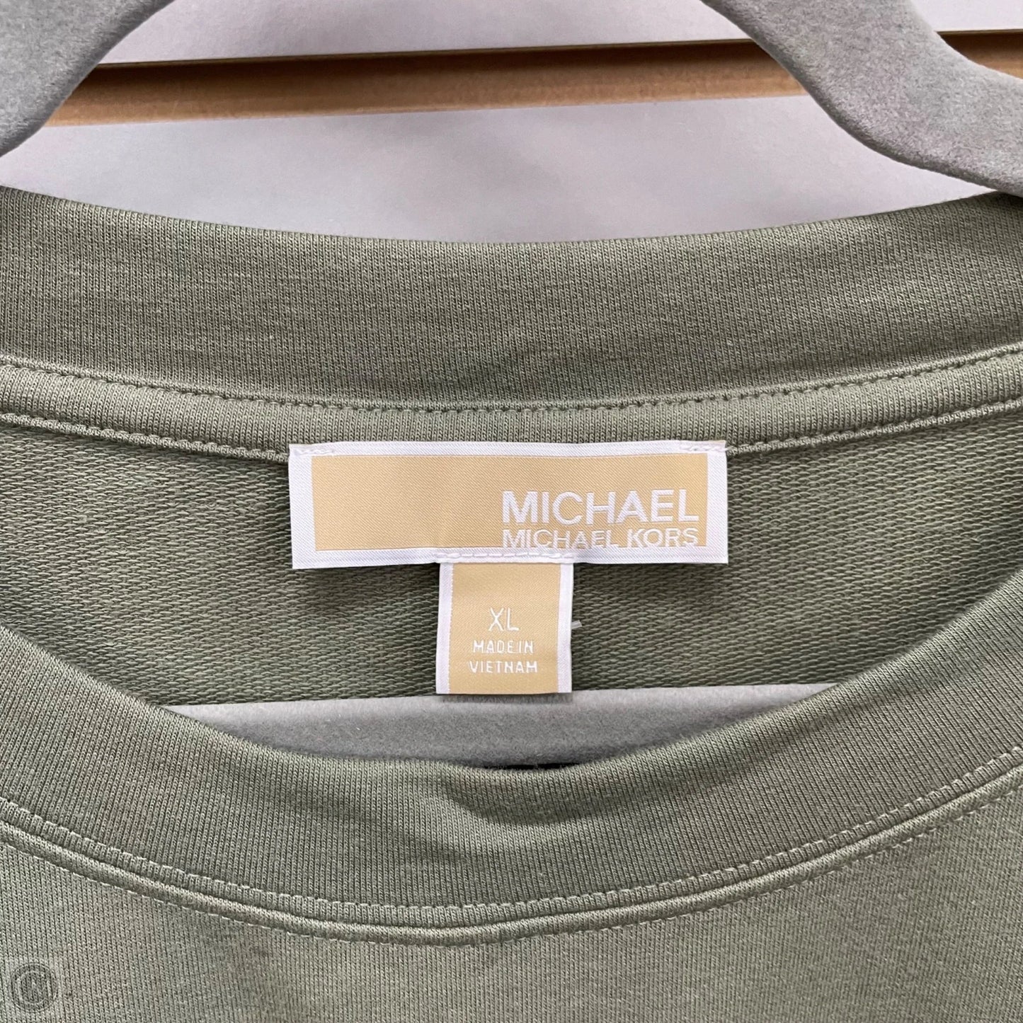 Top Long Sleeve By Michael By Michael Kors In Green, Size: Xl