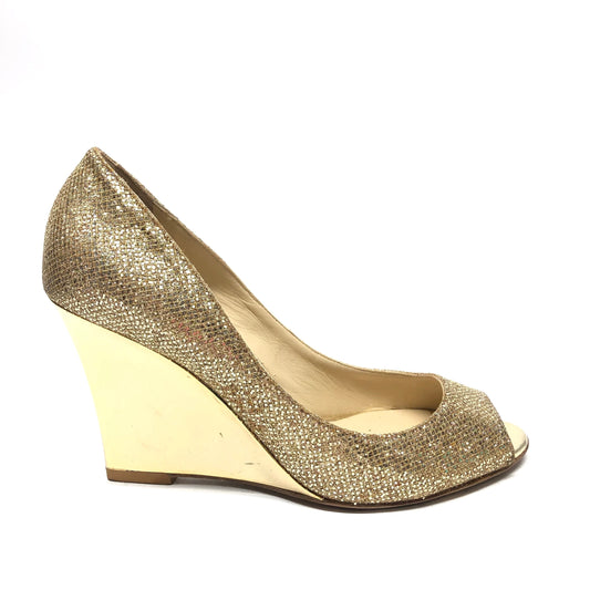 Shoes Luxury Designer By Jimmy Choo In Gold, Size: 5.5