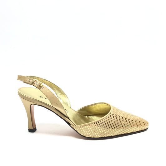 Shoes Luxury Designer By St John Collection In Gold, Size: 7.5