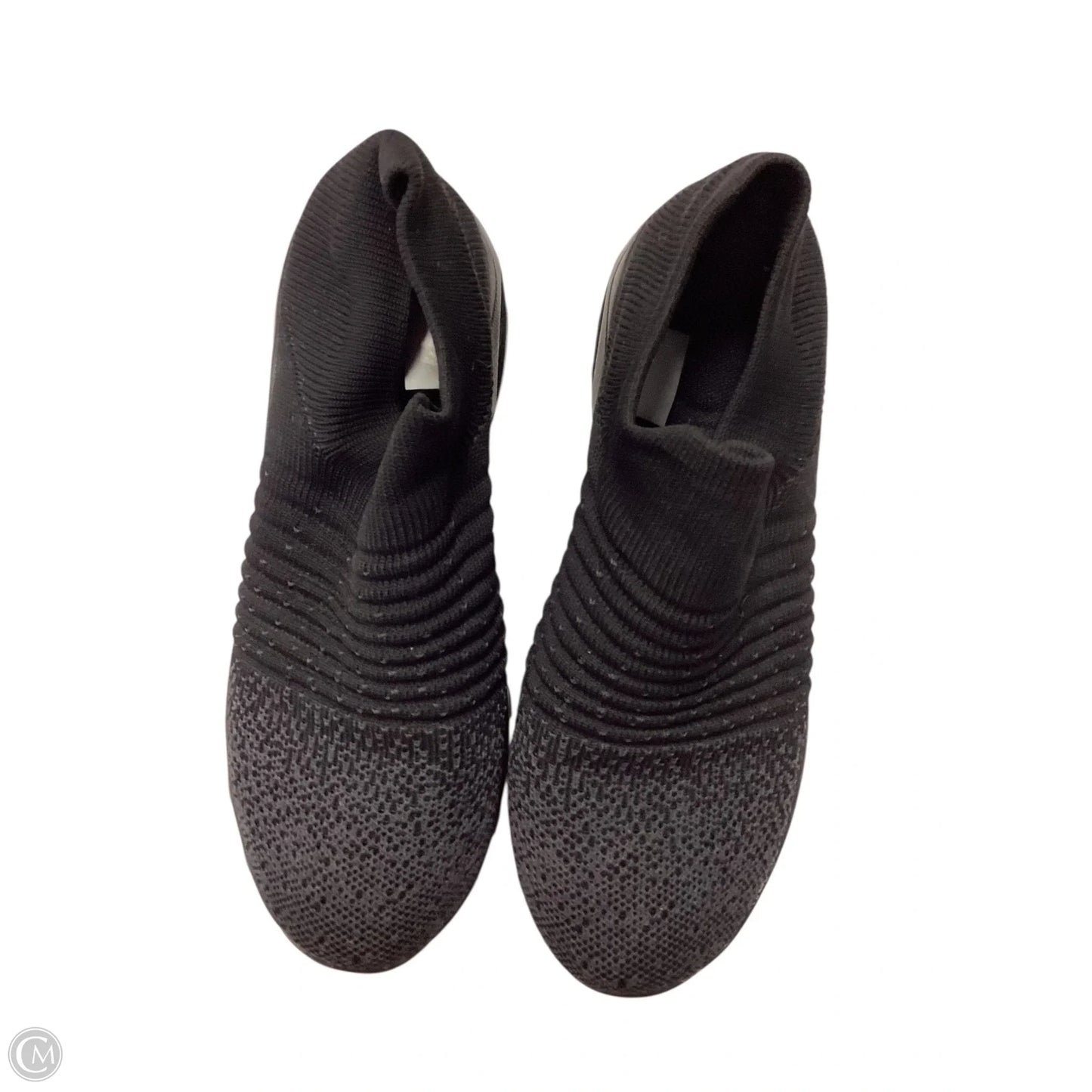 Shoes Athletic By Clothes Mentor In Black, Size: 7