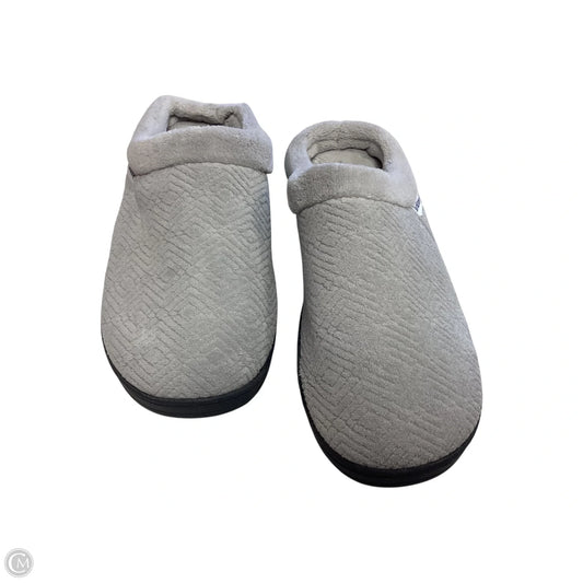 Slippers By Isotoner In Grey, Size: 8.5