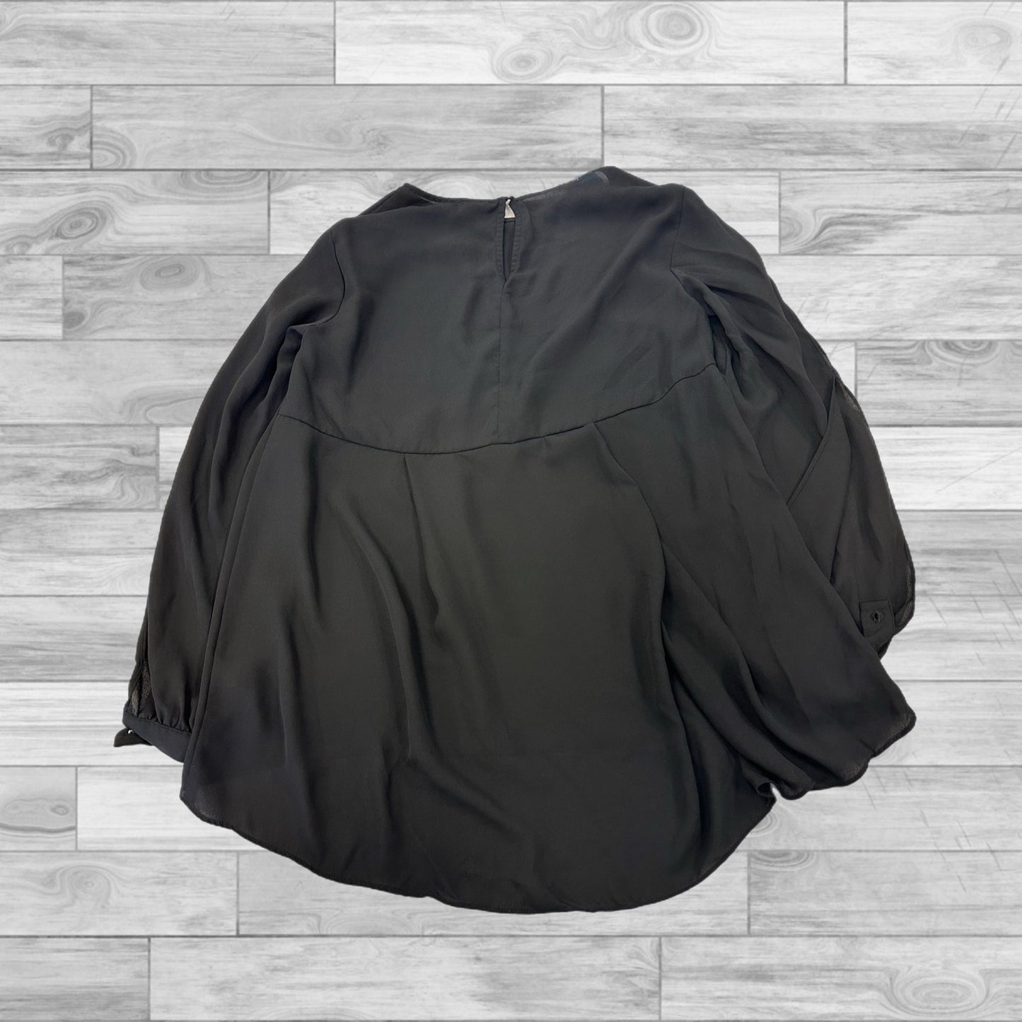 Top Long Sleeve By Vince Camuto In Black, Size: Xs