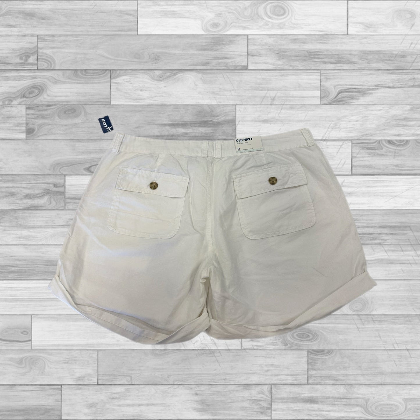 White Shorts Old Navy, Size 14