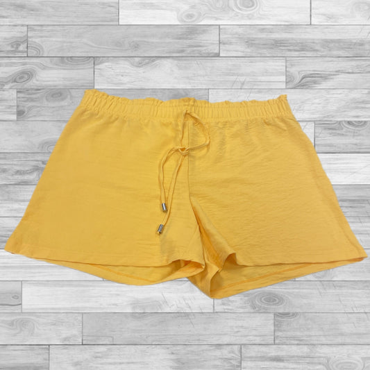 Shorts By Retrology In Yellow, Size: L