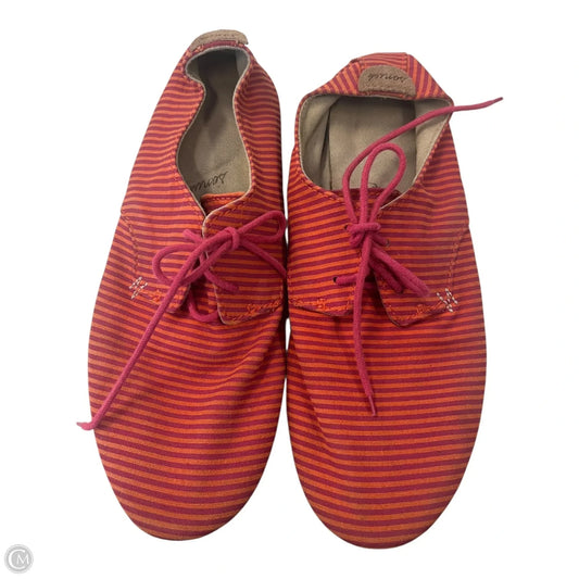 Shoes Flats By Sanuk In Striped Pattern, Size: 7.5
