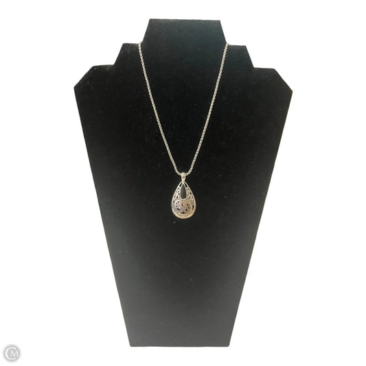 Necklace Pendant By Clothes Mentor