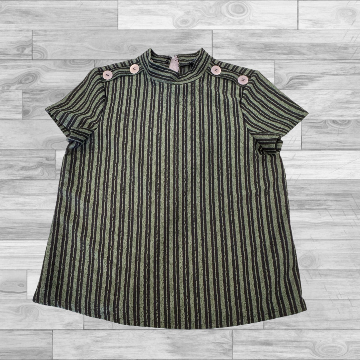 Top Short Sleeve By Cable And Gauge In Striped, Size: Petite Large