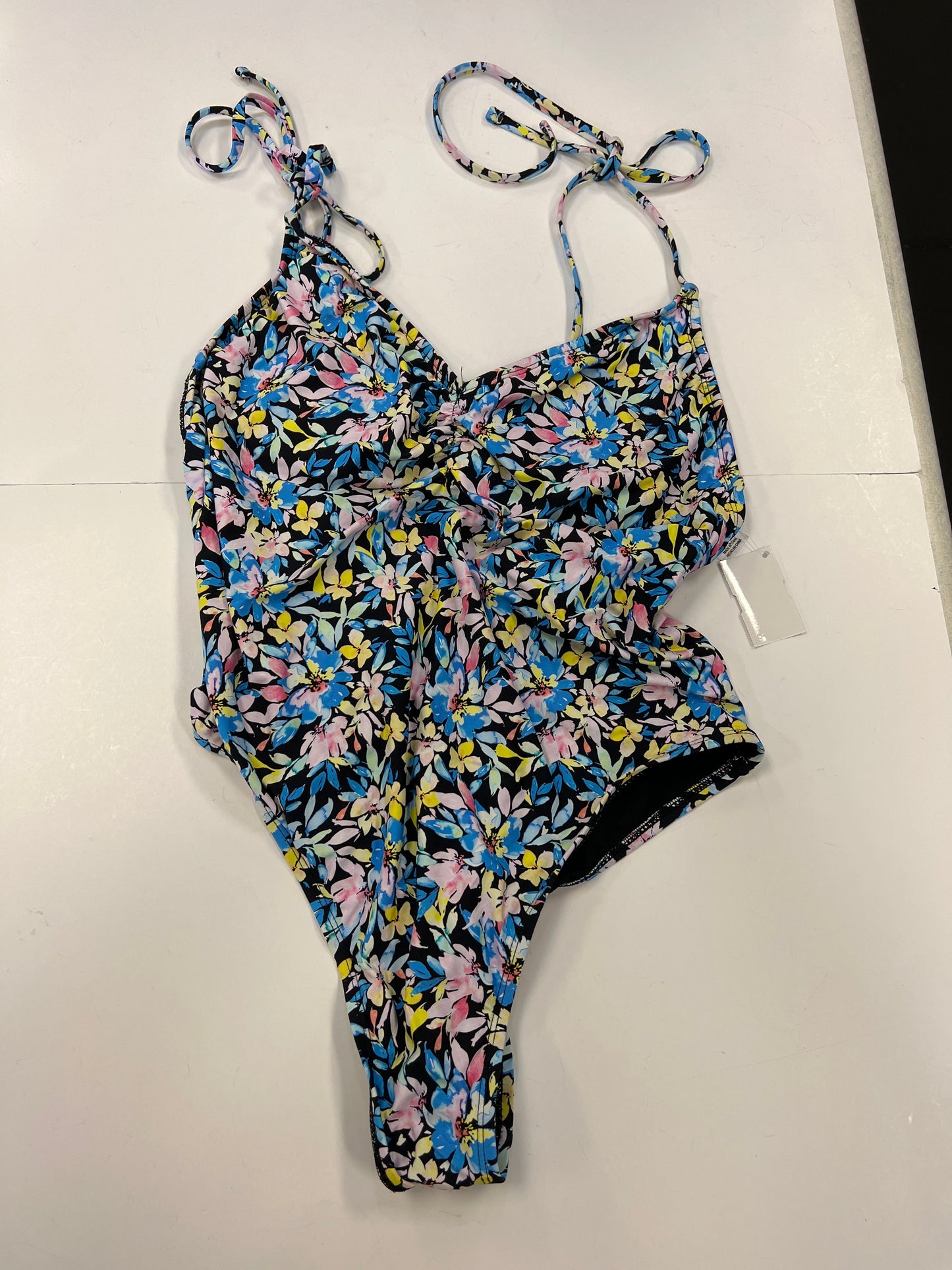 Swimsuit By Clothes Mentor In Floral Print, Size: Xl