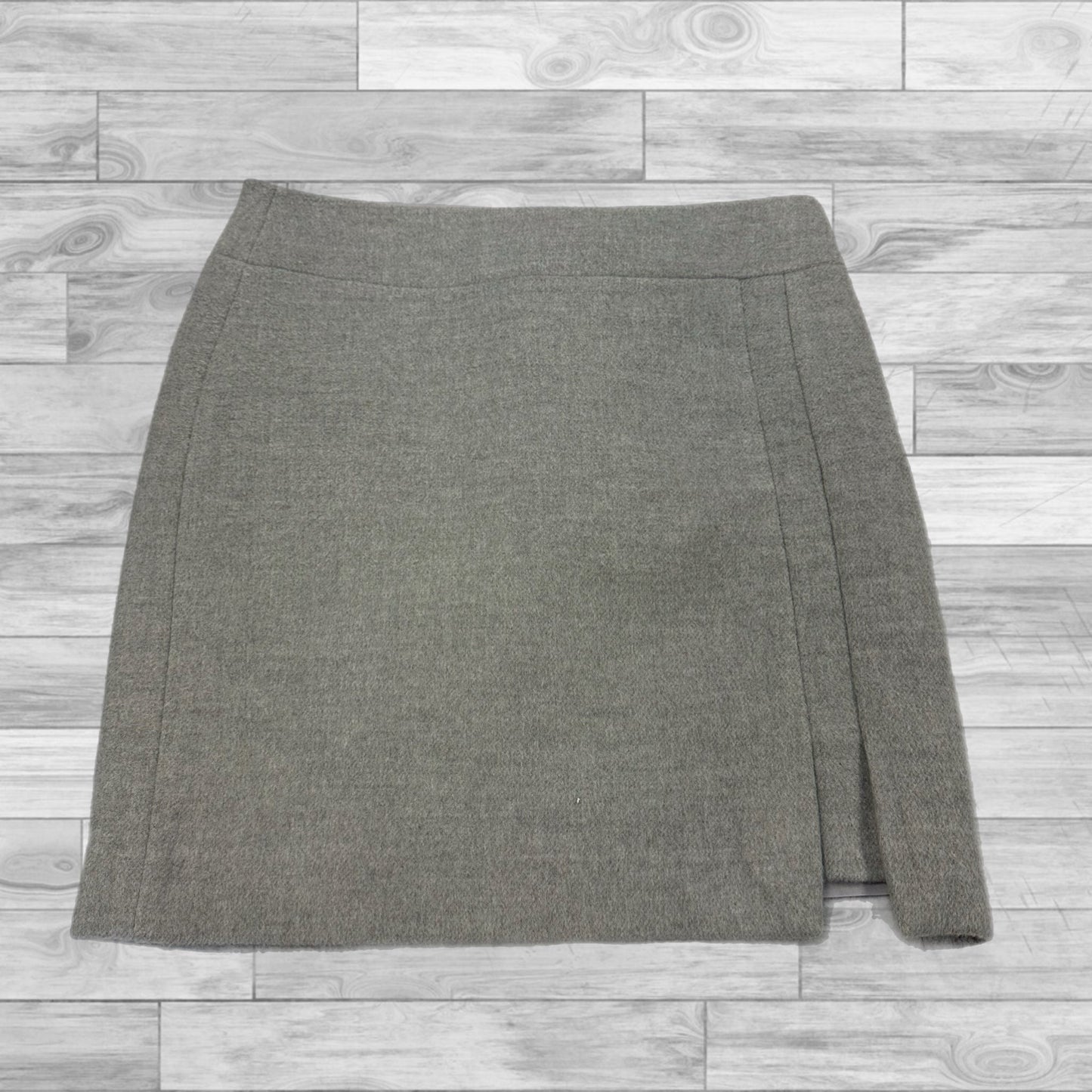 Skirt Mini & Short By White House Black Market In Grey, Size: 2