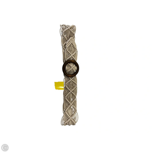 Belt By Clothes Mentor, Size: