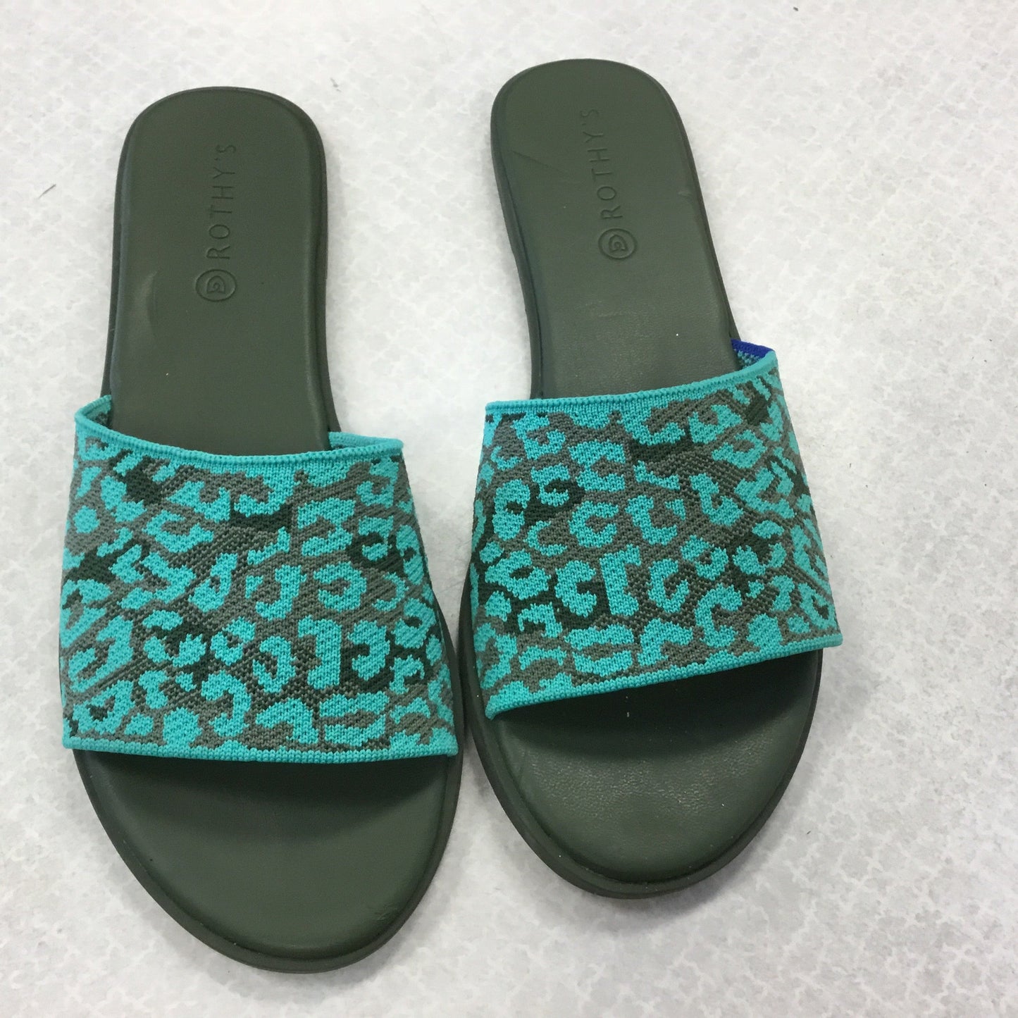 Shoes Flats By Rothys In Green, Size: 10