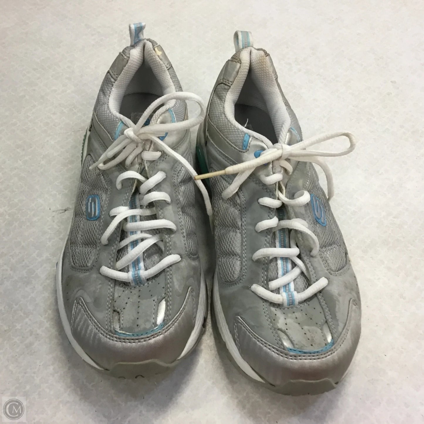 Shoes Athletic By Skechers In Silver, Size: 8.5