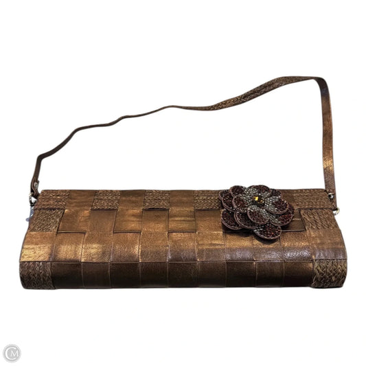 Clutch By Clothes Mentor, Size: Medium