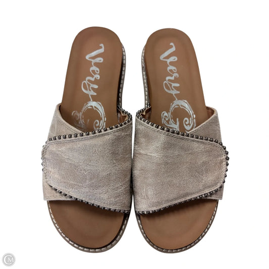 Sandals Flats By Very G In Brown, Size: 7.5