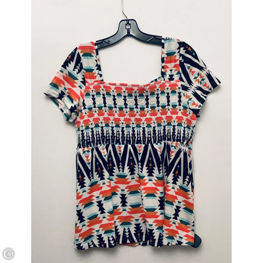 Top Short Sleeve By Clothes Mentor In Geometric Pattern, Size: L