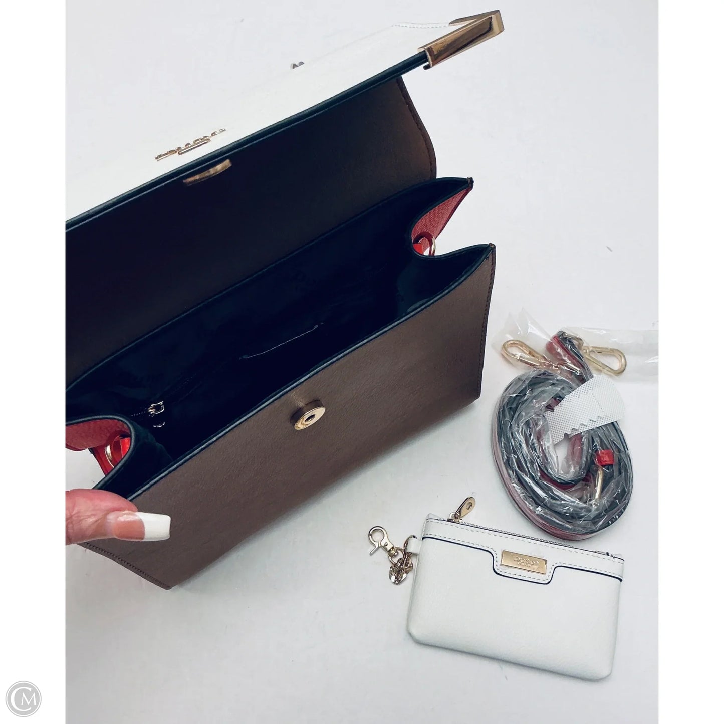 Crossbody By Cmb, Size: Medium