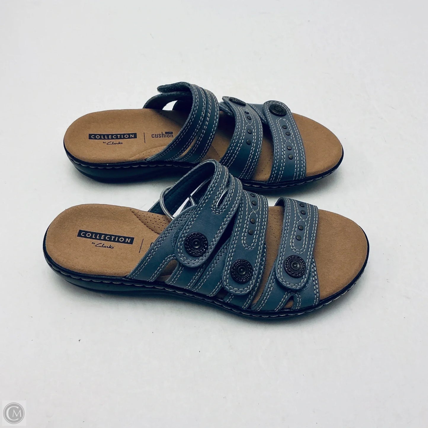 Sandals Flats By Clarks In Grey, Size: 5.5