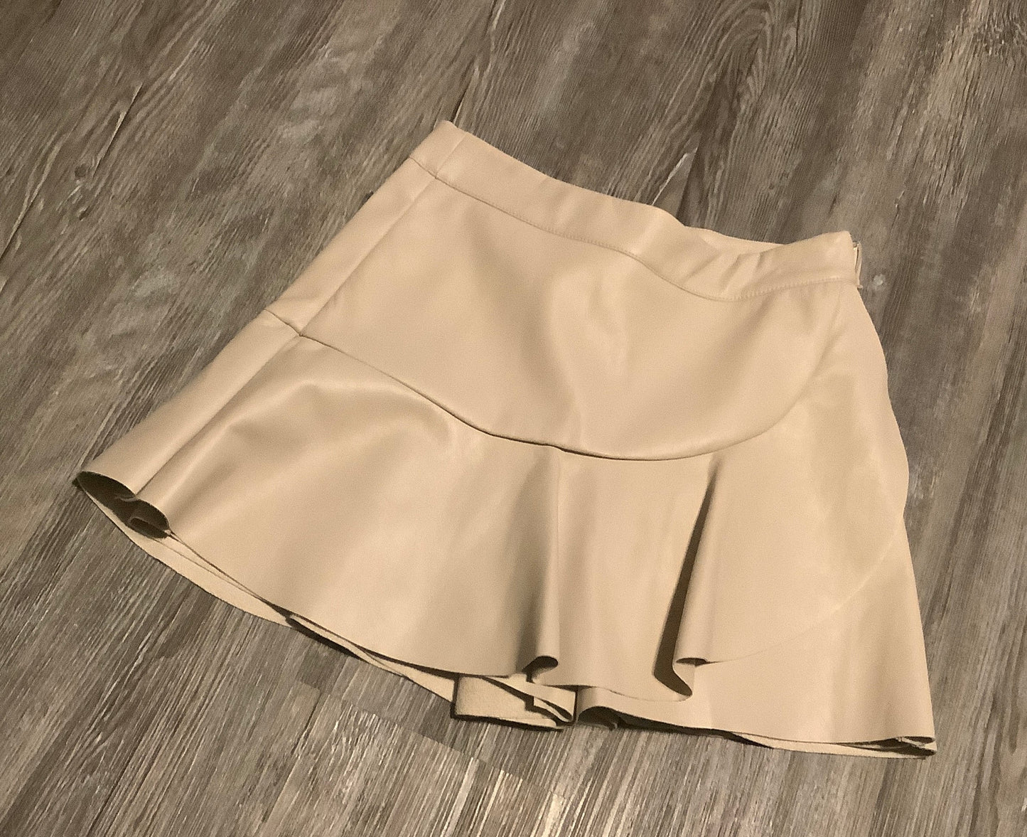 Skort By Clothes Mentor In Tan, Size: S