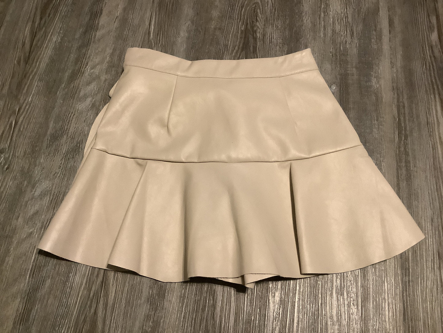 Skort By Clothes Mentor In Tan, Size: S