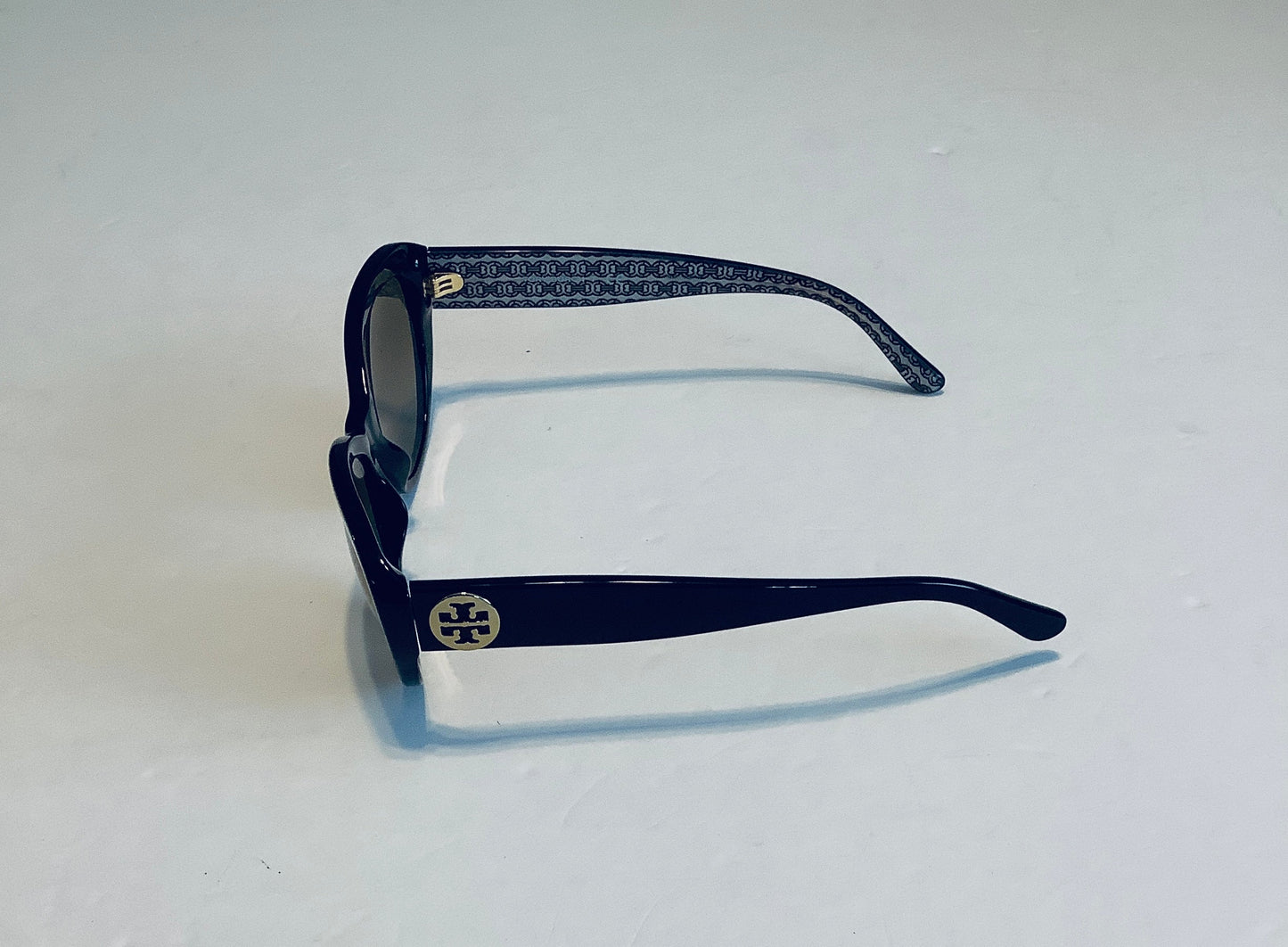 Sunglasses Designer By Tory Burch