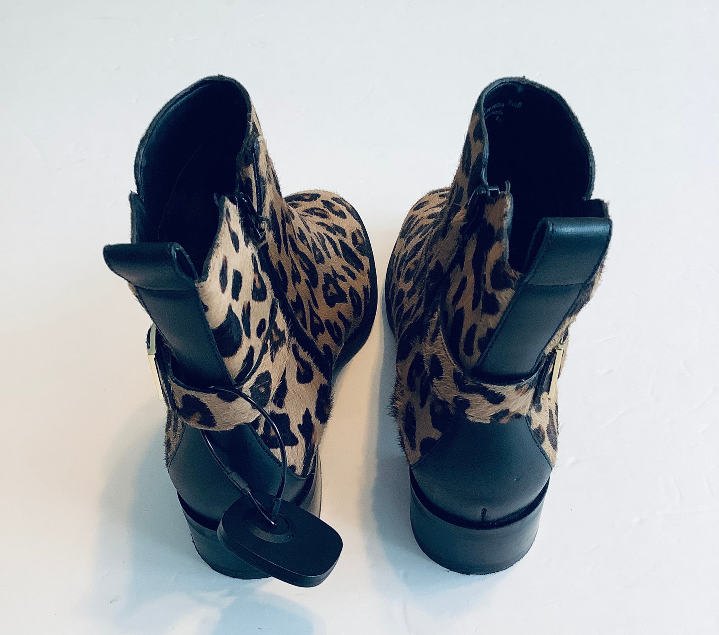 Boots Ankle Flats By Cole-haan In Animal Print, Size: 9.5