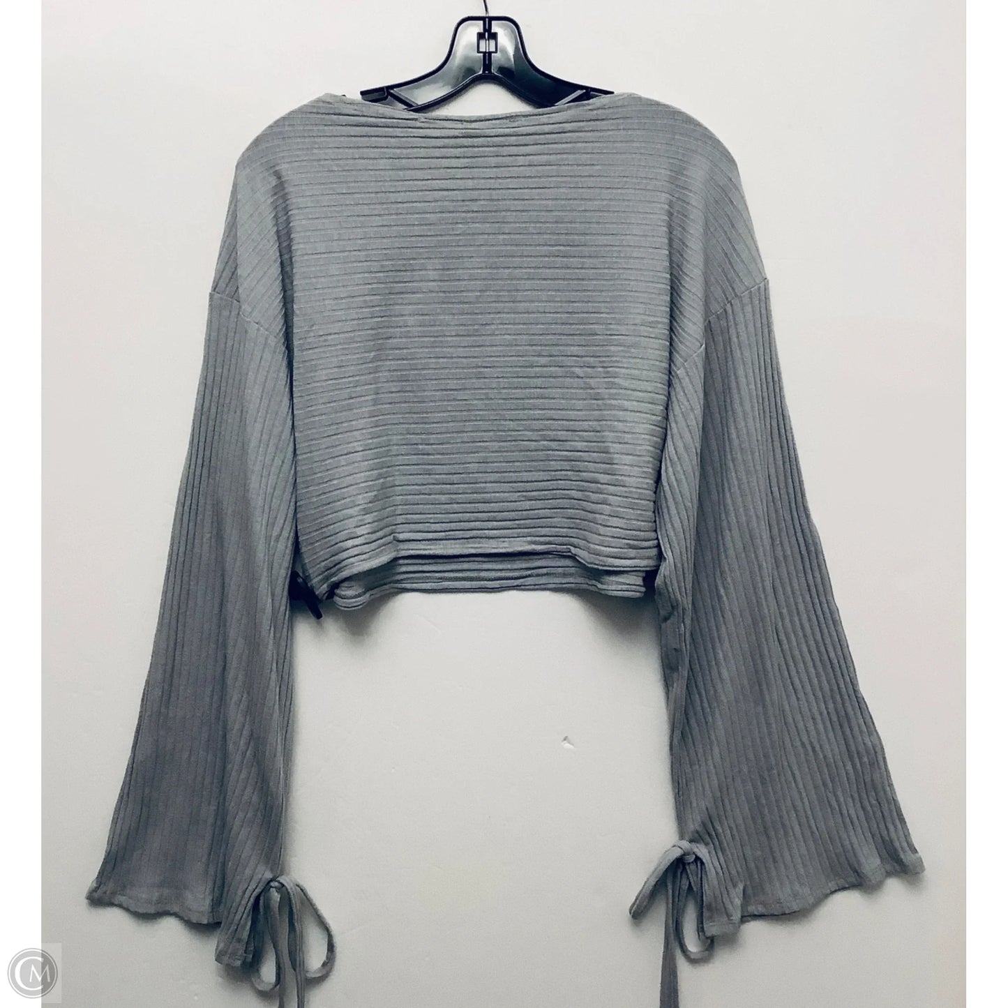 Top Long Sleeve By Fashion Nova In Grey, Size: L