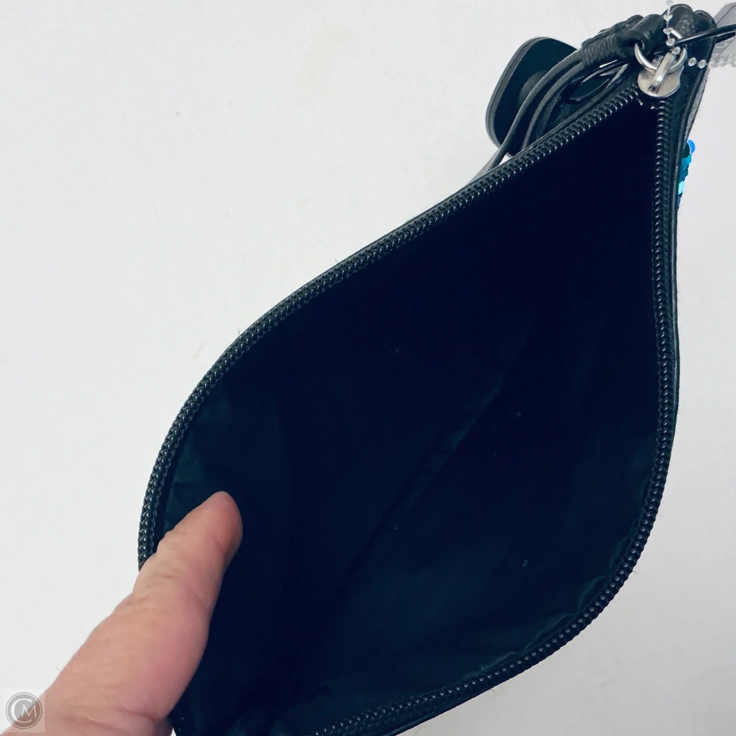 Wristlet By Victorias Secret, Size: Large