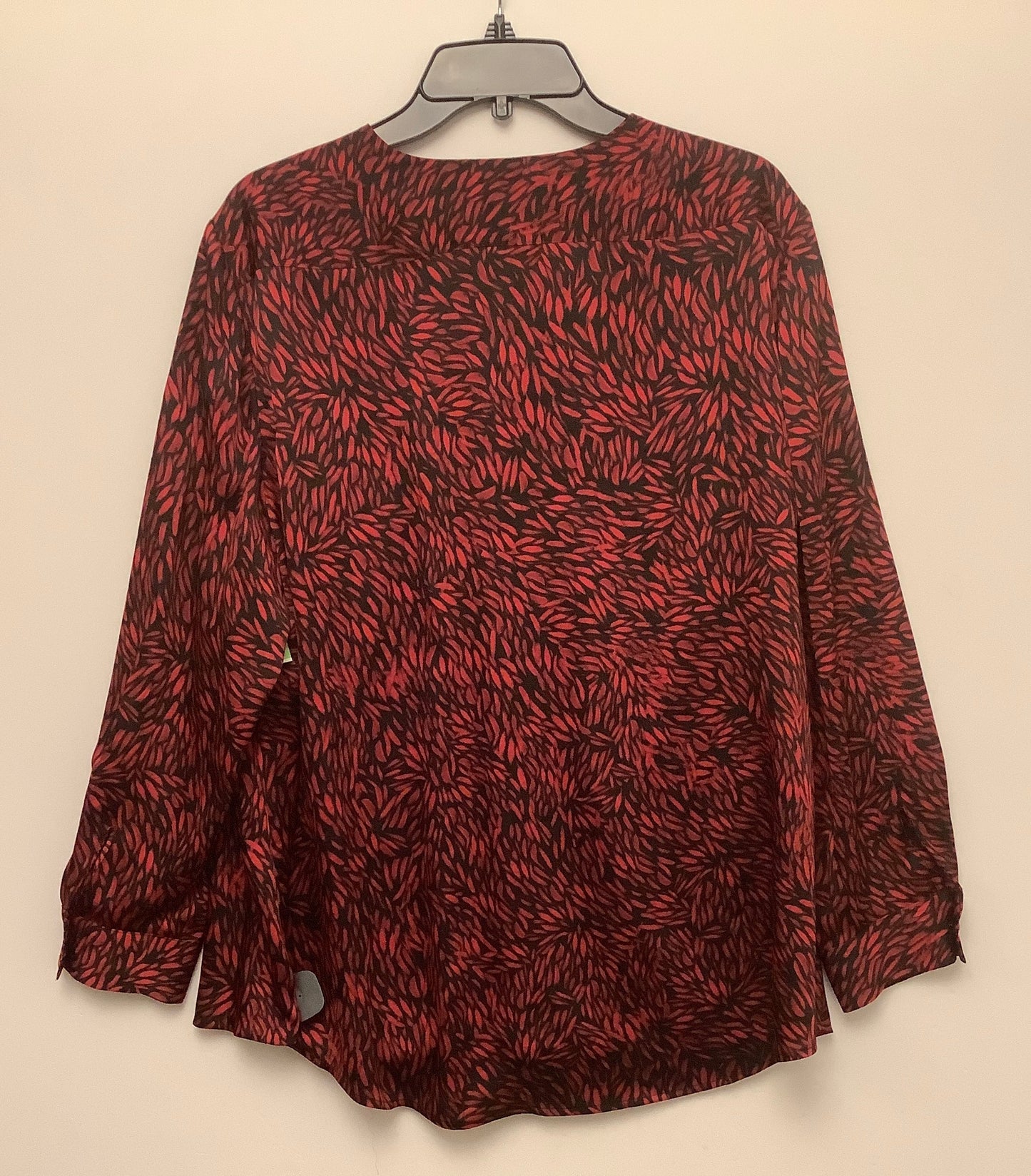 Top Long Sleeve By Vince Camuto In Red, Size: 2x