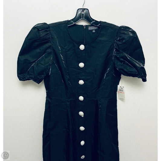 Dress Casual Short By Clothes Mentor In Black, Size: 10