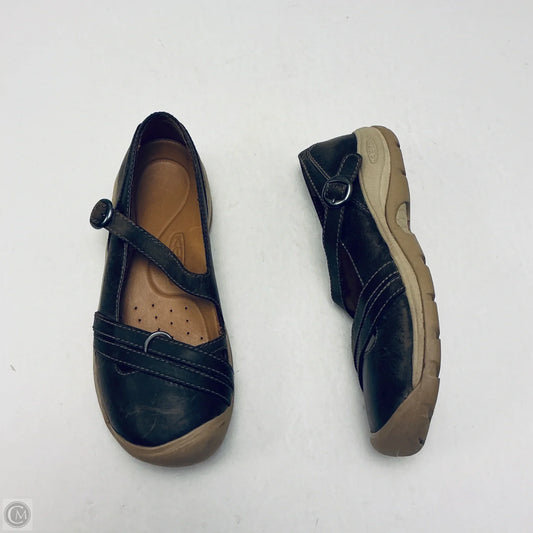 Shoes Flats By Keen In Brown, Size: 7