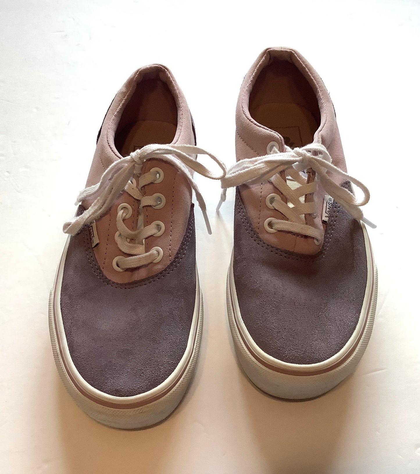 Shoes Sneakers By Vans In Purple, Size: 6.5