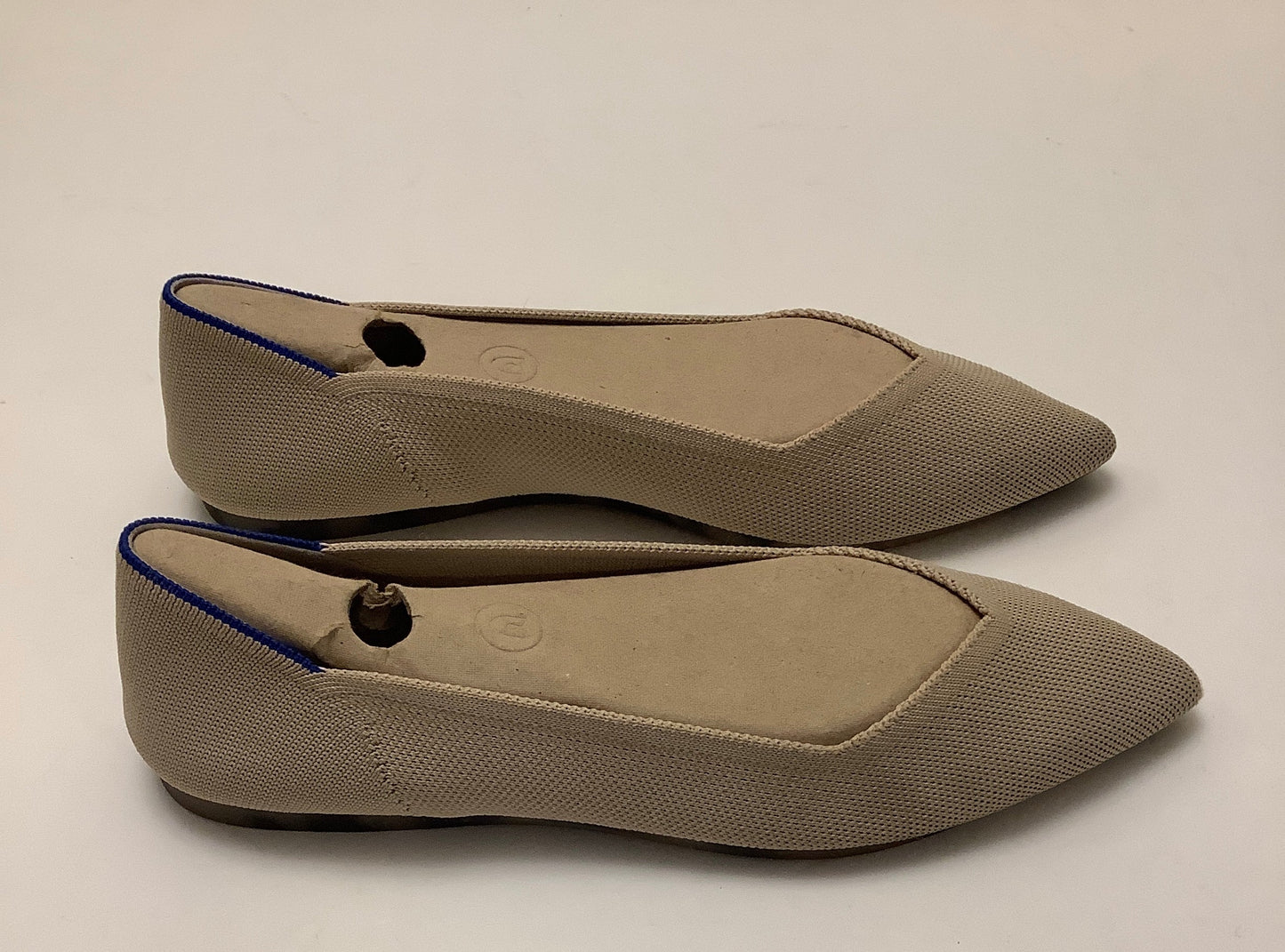 Shoes Flats By Rothys In Tan, Size: 11