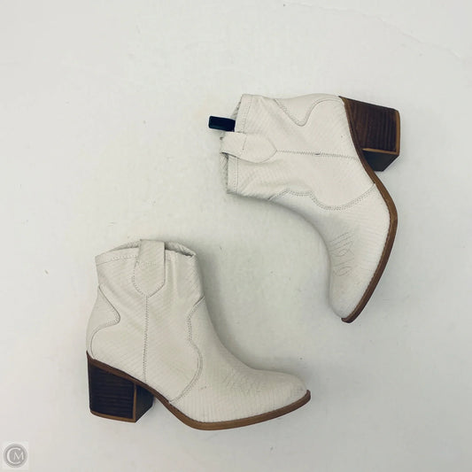 Boots Western By Dirty Laundry In White, Size: 8.5