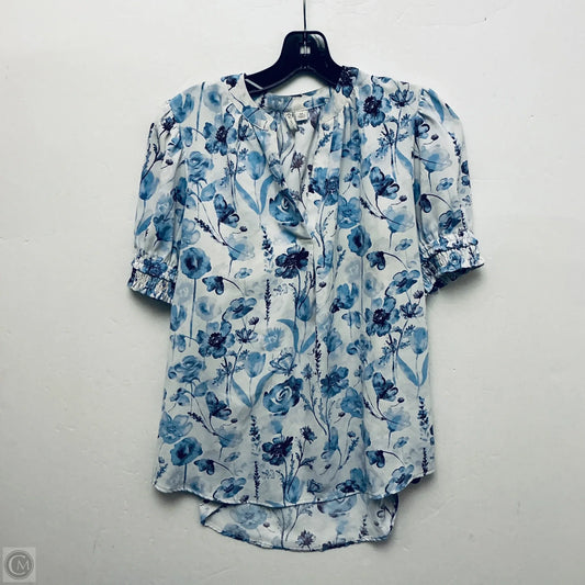 Top Short Sleeve By Cato In Floral Print, Size: M