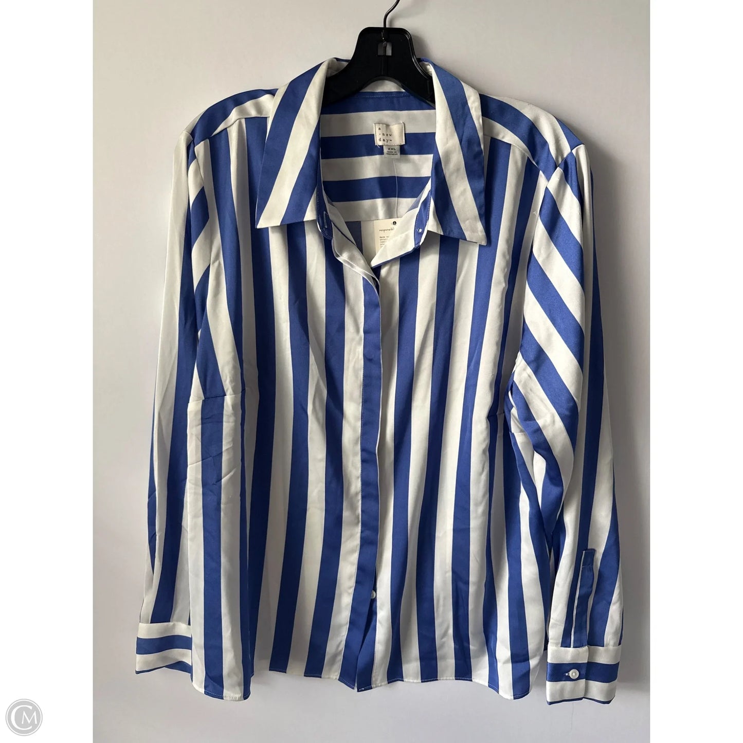 Top Long Sleeve By A New Day In Blue & White, Size: Xxl