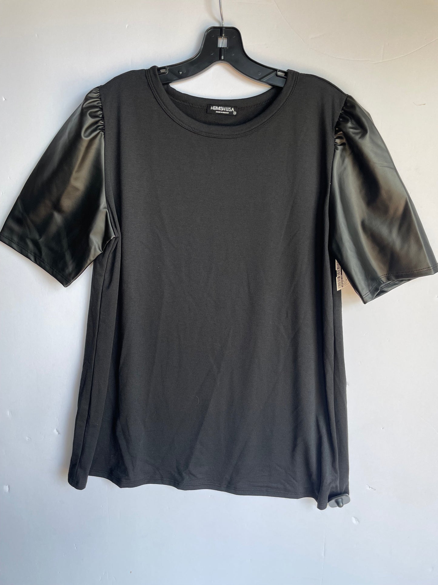 Black Top Short Sleeve Heimish Usa, Size 2x