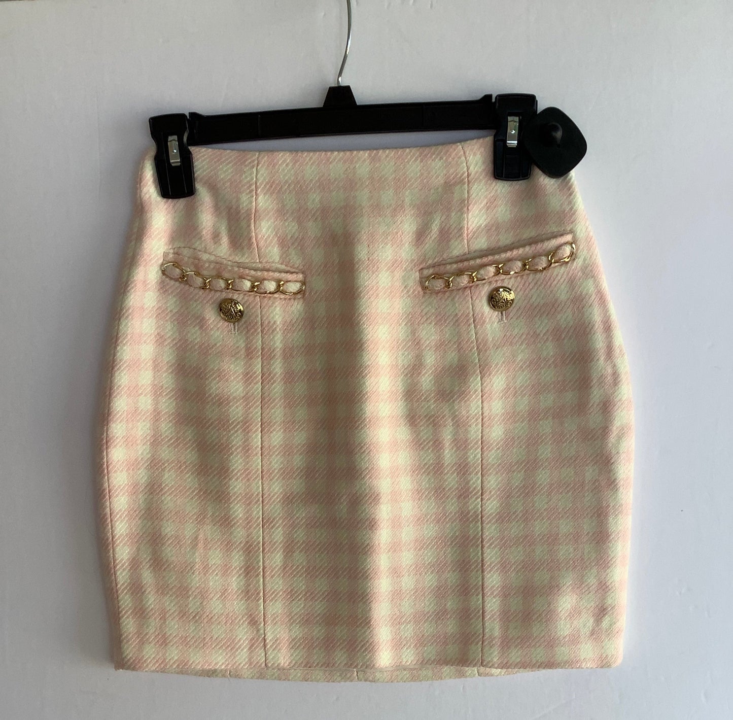 Skirt Mini & Short By Guess In Pink, Size: 2