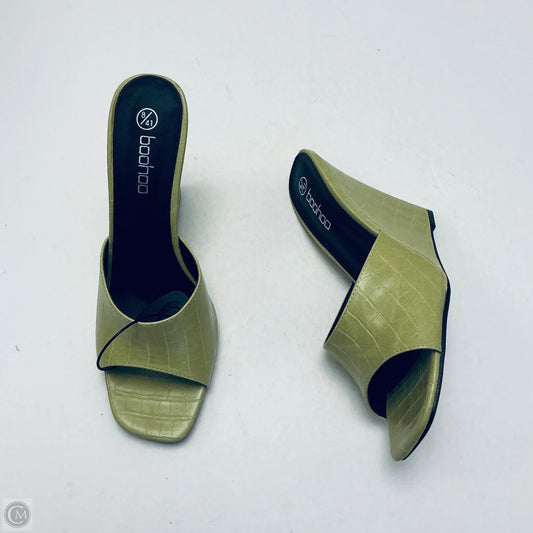 Shoes Heels Wedge By Boohoo Boutique In Green, Size: 8