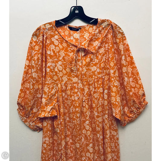 Top Short Sleeve By Dokotoo In Orange, Size: L