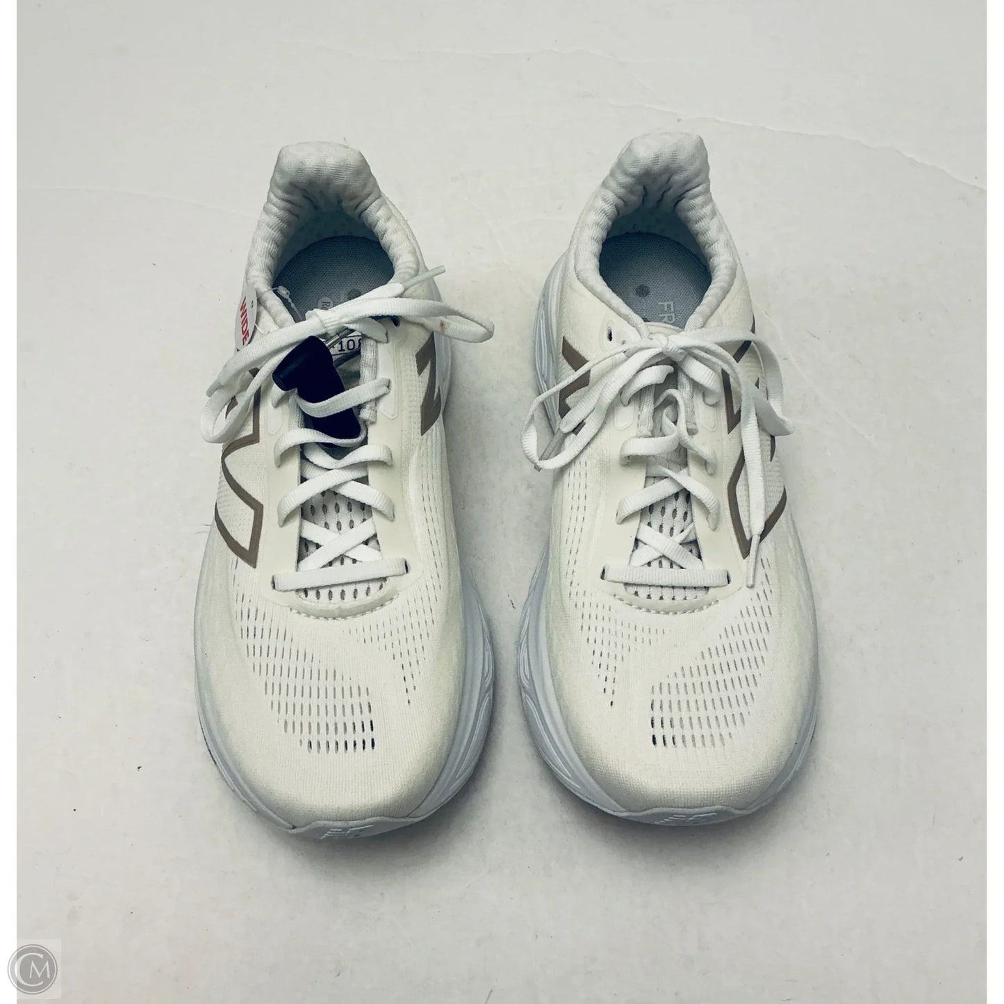 Shoes Athletic By New Balance In White, Size: 9